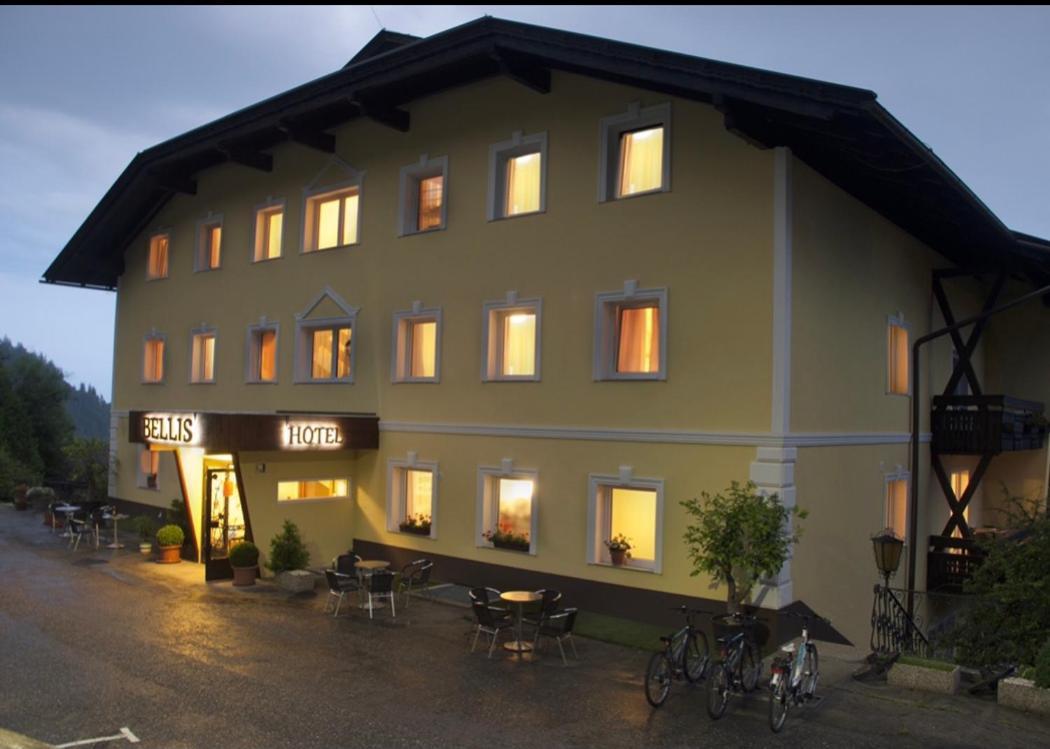 Bellis Hotel Sankt Urban Eksteriør billede