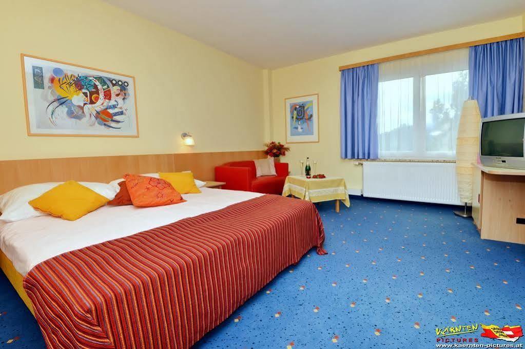 Bellis Hotel Sankt Urban Eksteriør billede