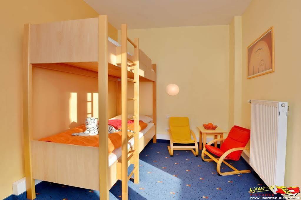 Bellis Hotel Sankt Urban Eksteriør billede