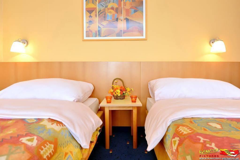 Bellis Hotel Sankt Urban Eksteriør billede